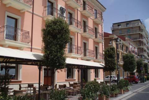 Palazzo Foti Hotel Кротоне Екстер'єр фото